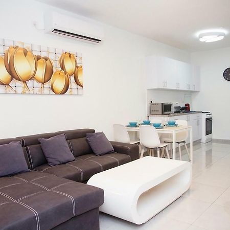 Apartments4You Maya Bat Yam Exterior photo