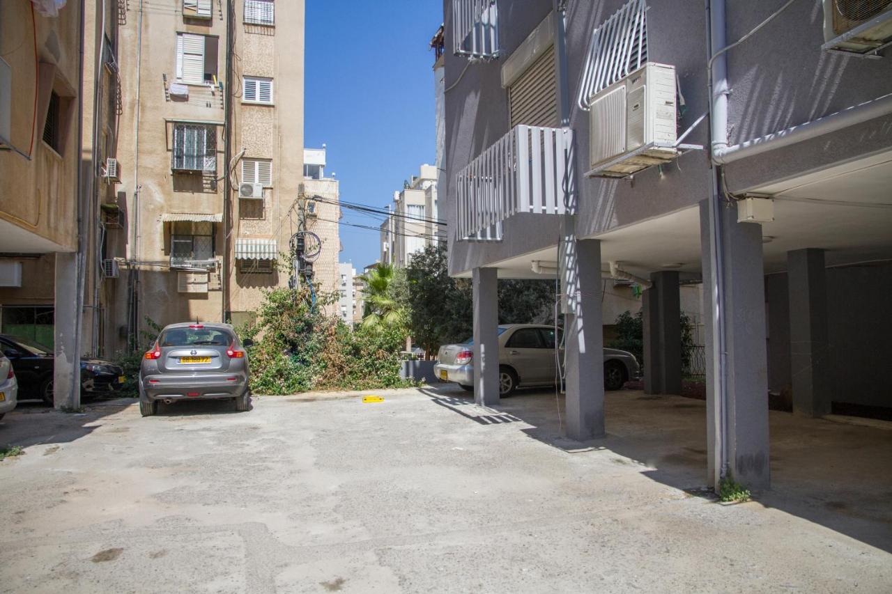 Apartments4You Maya Bat Yam Exterior photo