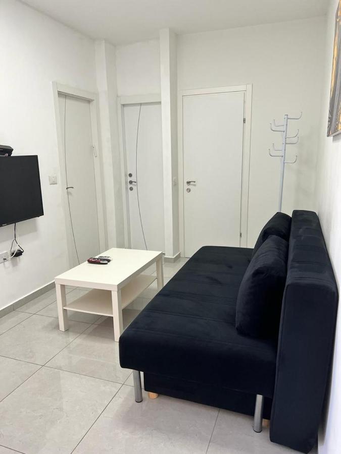 Apartments4You Maya Bat Yam Exterior photo